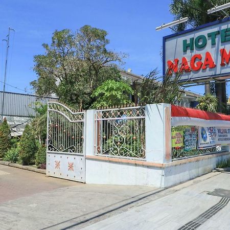 Naga Mas Hotel Mojokerto Eksteriør bilde